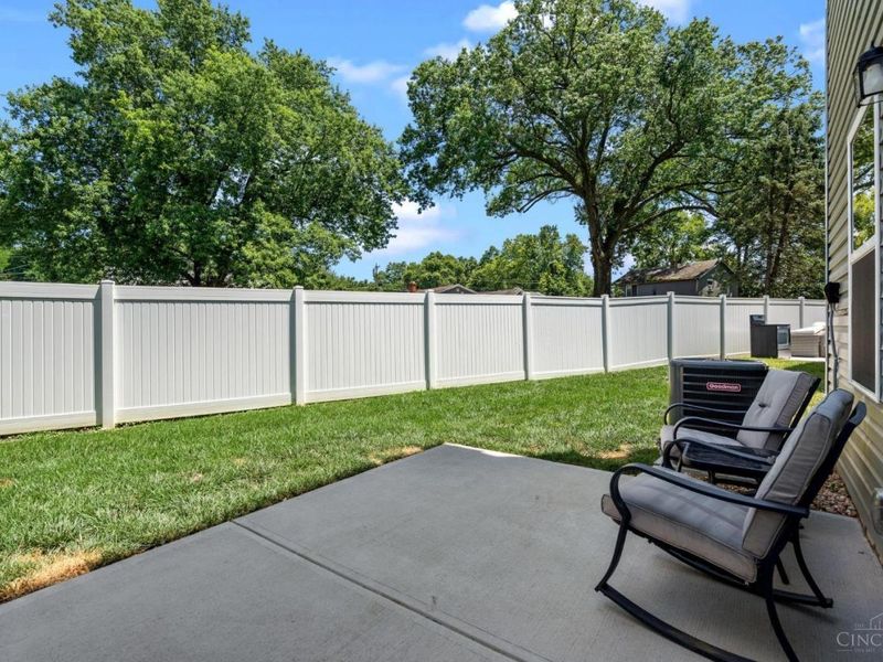 44 Wentworth Lane, Deer Park, OH 45236 Photo 4