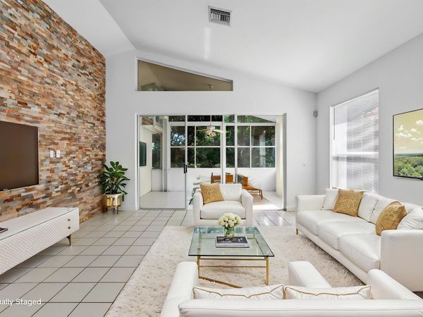 5225 Brookview Drive, Boynton Beach, FL 33437