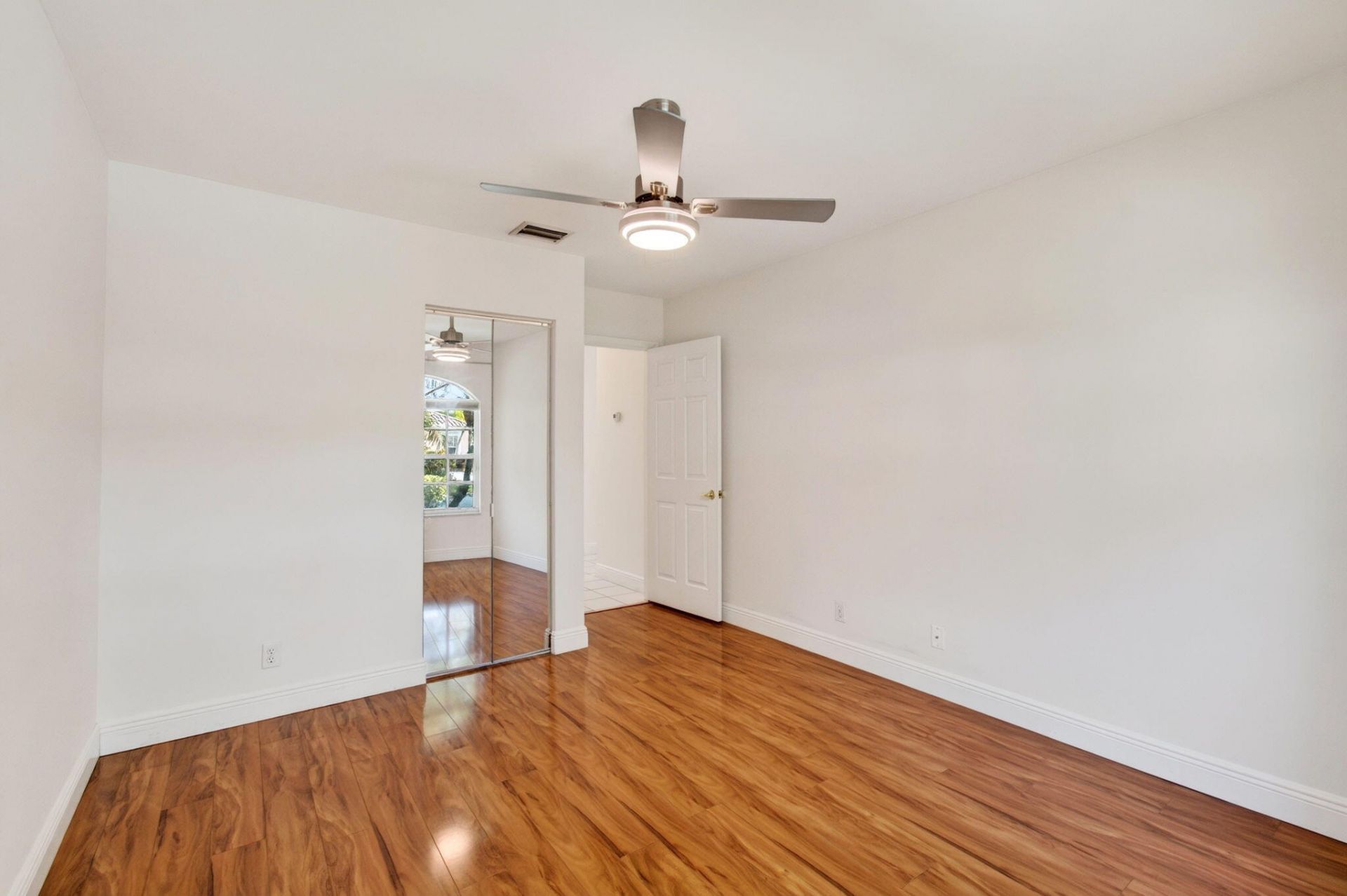 5225 Brookview Drive, Boynton Beach, FL 33437 Photo