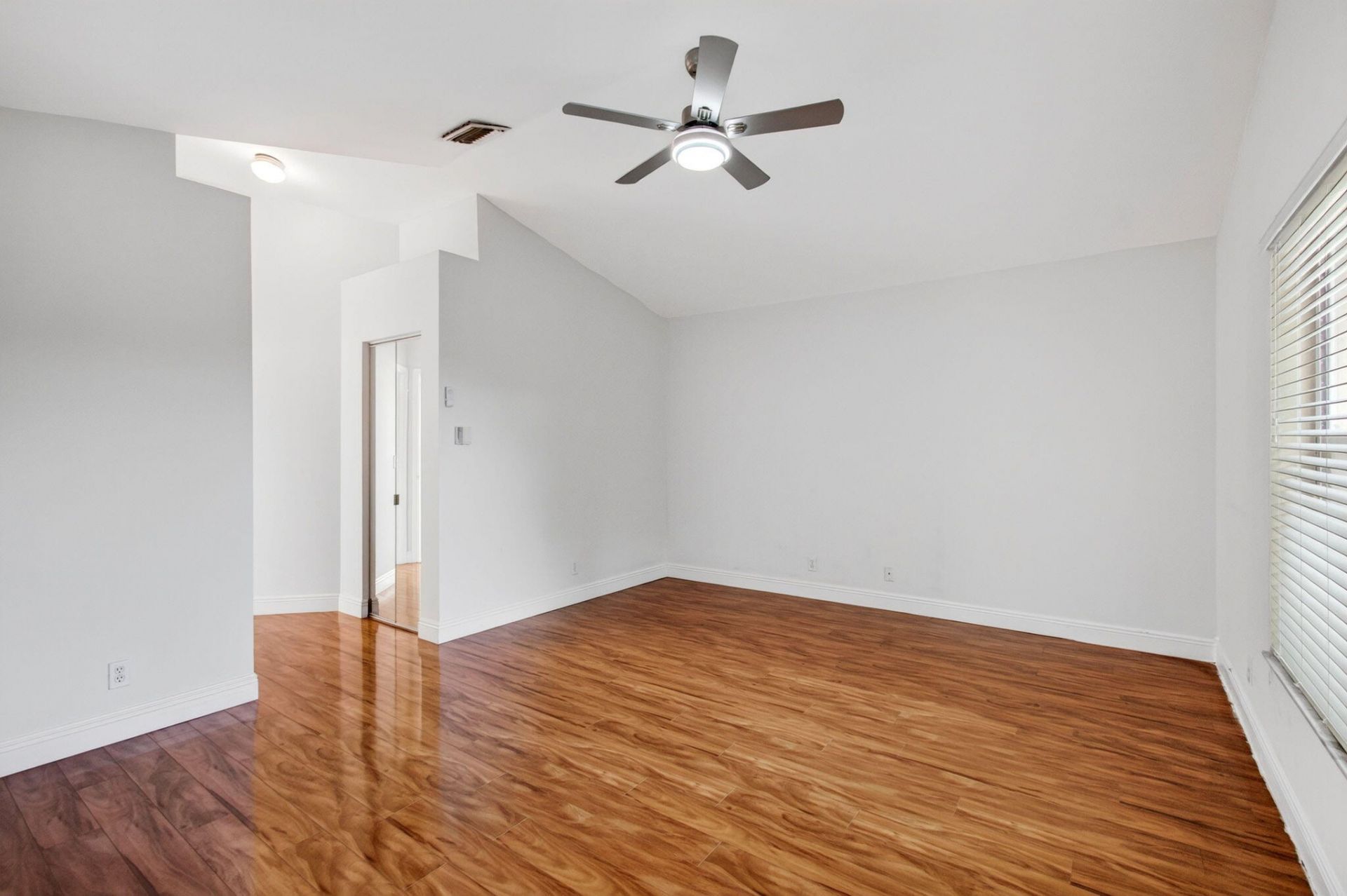 5225 Brookview Drive, Boynton Beach, FL 33437 Photo