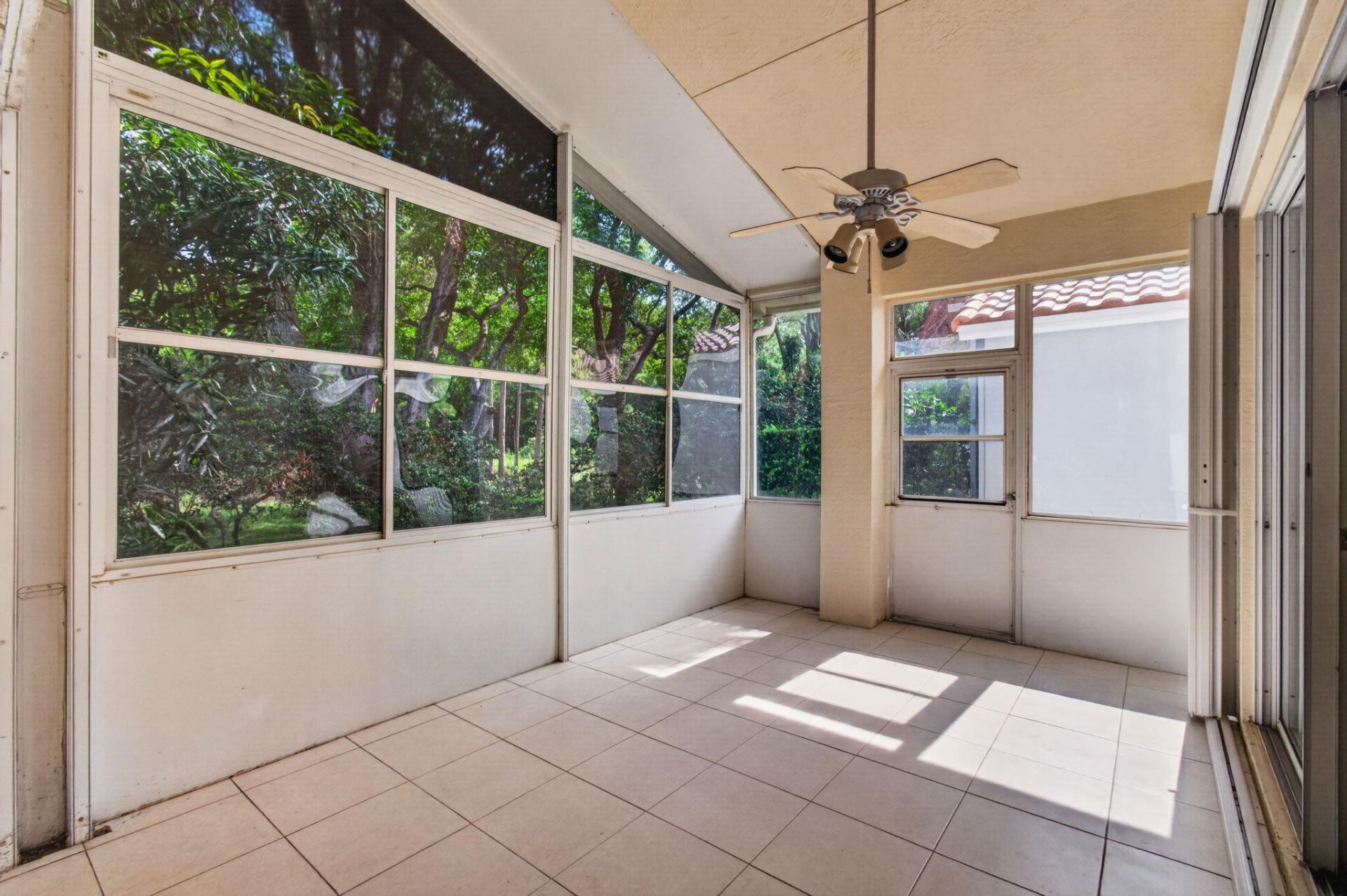 5225 Brookview Drive, Boynton Beach, FL 33437 Photo
