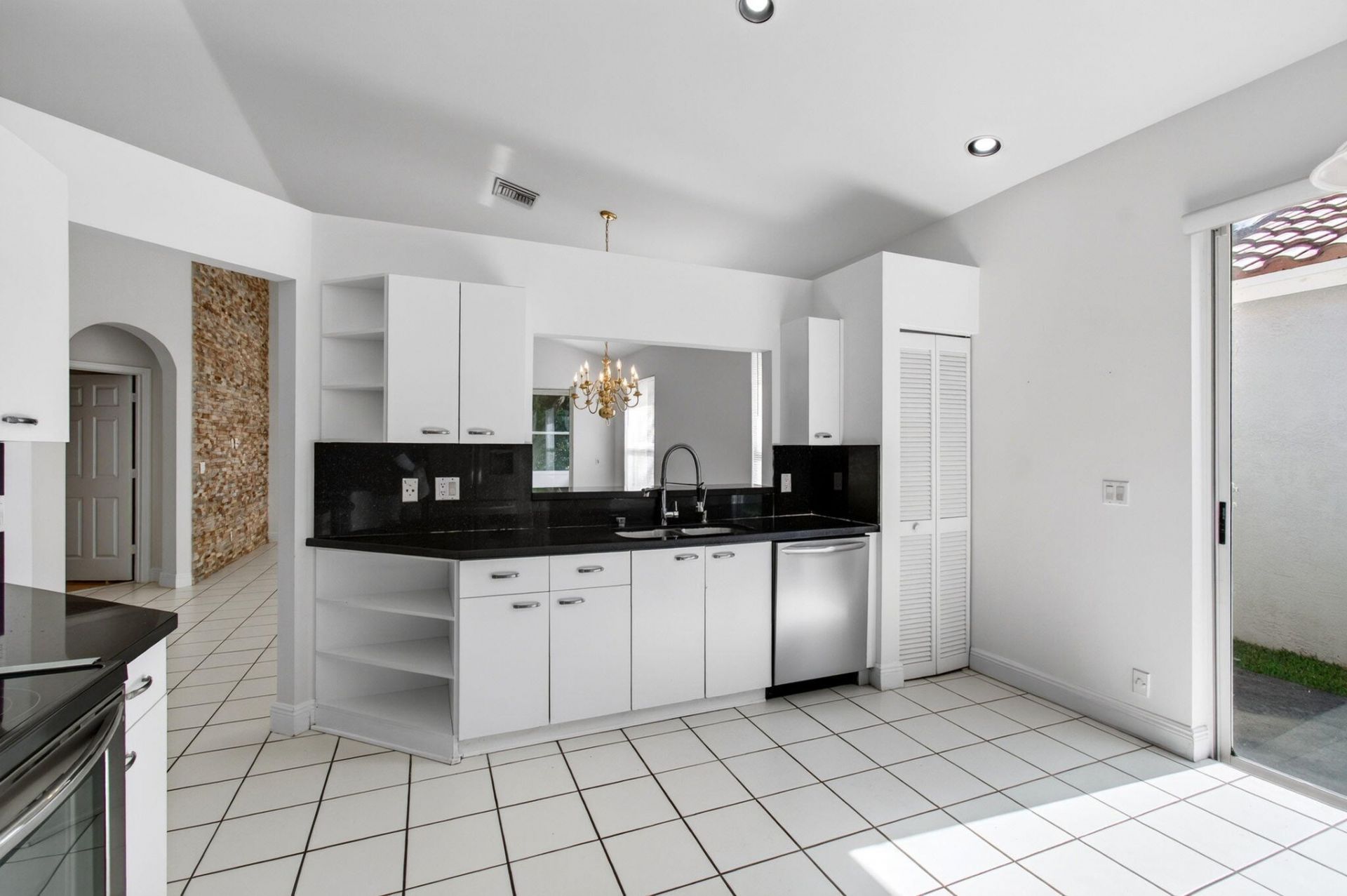 5225 Brookview Drive, Boynton Beach, FL 33437 Photo