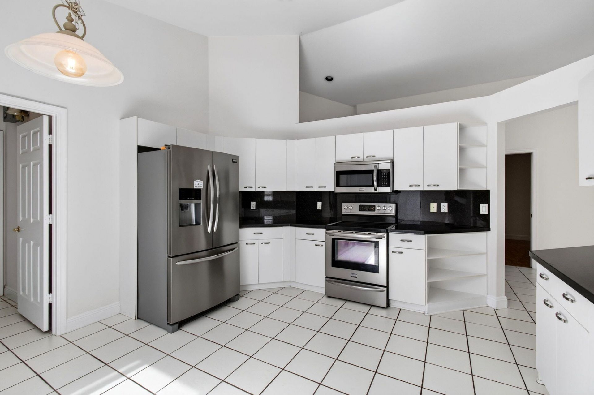 5225 Brookview Drive, Boynton Beach, FL 33437 Photo
