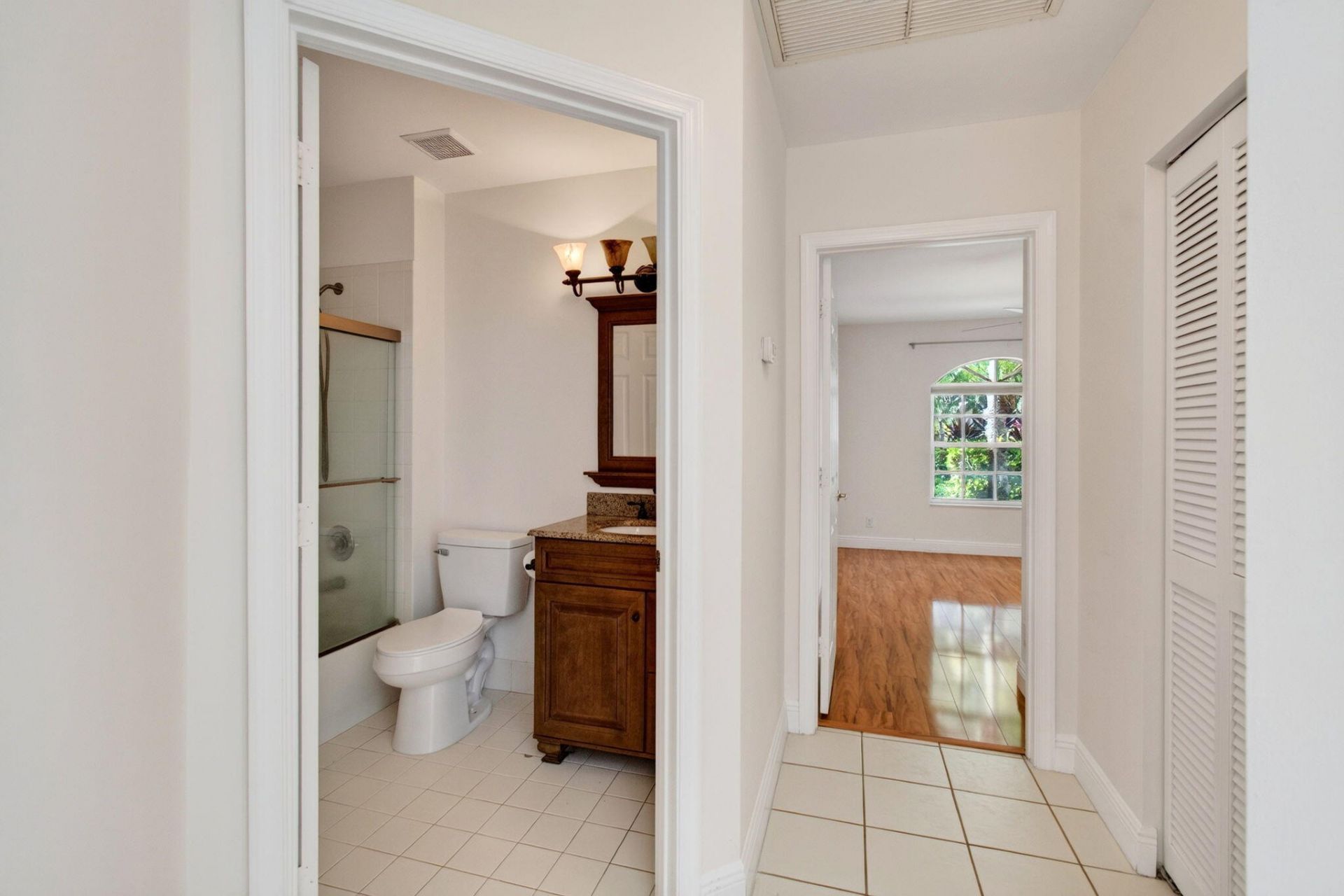 5225 Brookview Drive, Boynton Beach, FL 33437 Photo