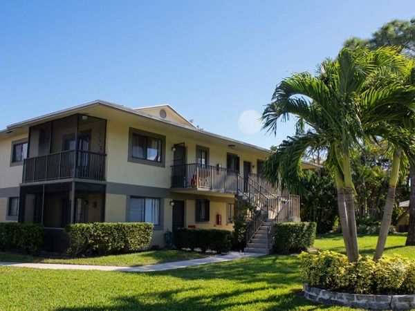 632 Trace Circle, Unit 102, Deerfield Beach, FL 33441