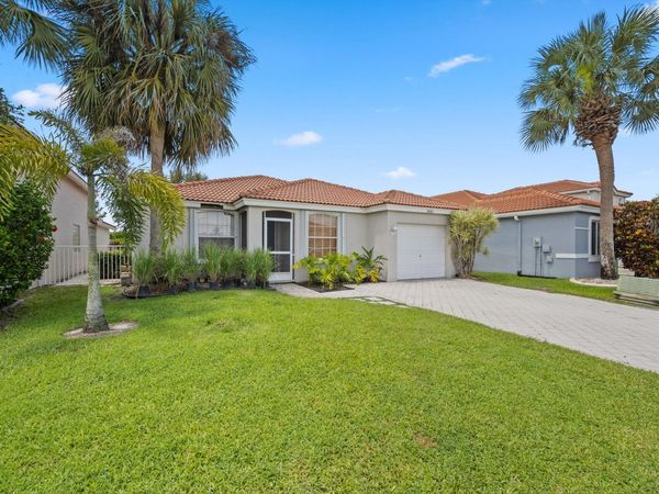 3800 Miramontes Circle, Wellington, FL 33414