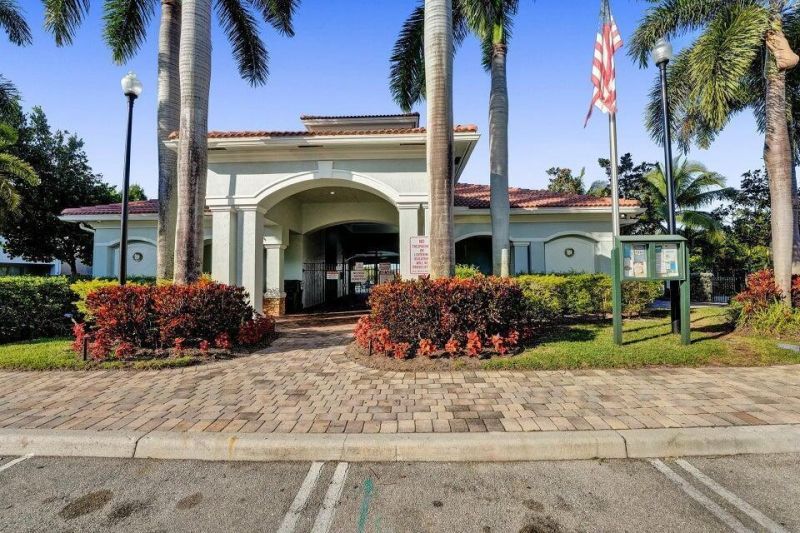 2336 Center Stone Lane, Riviera Beach, FL 33404 Photo