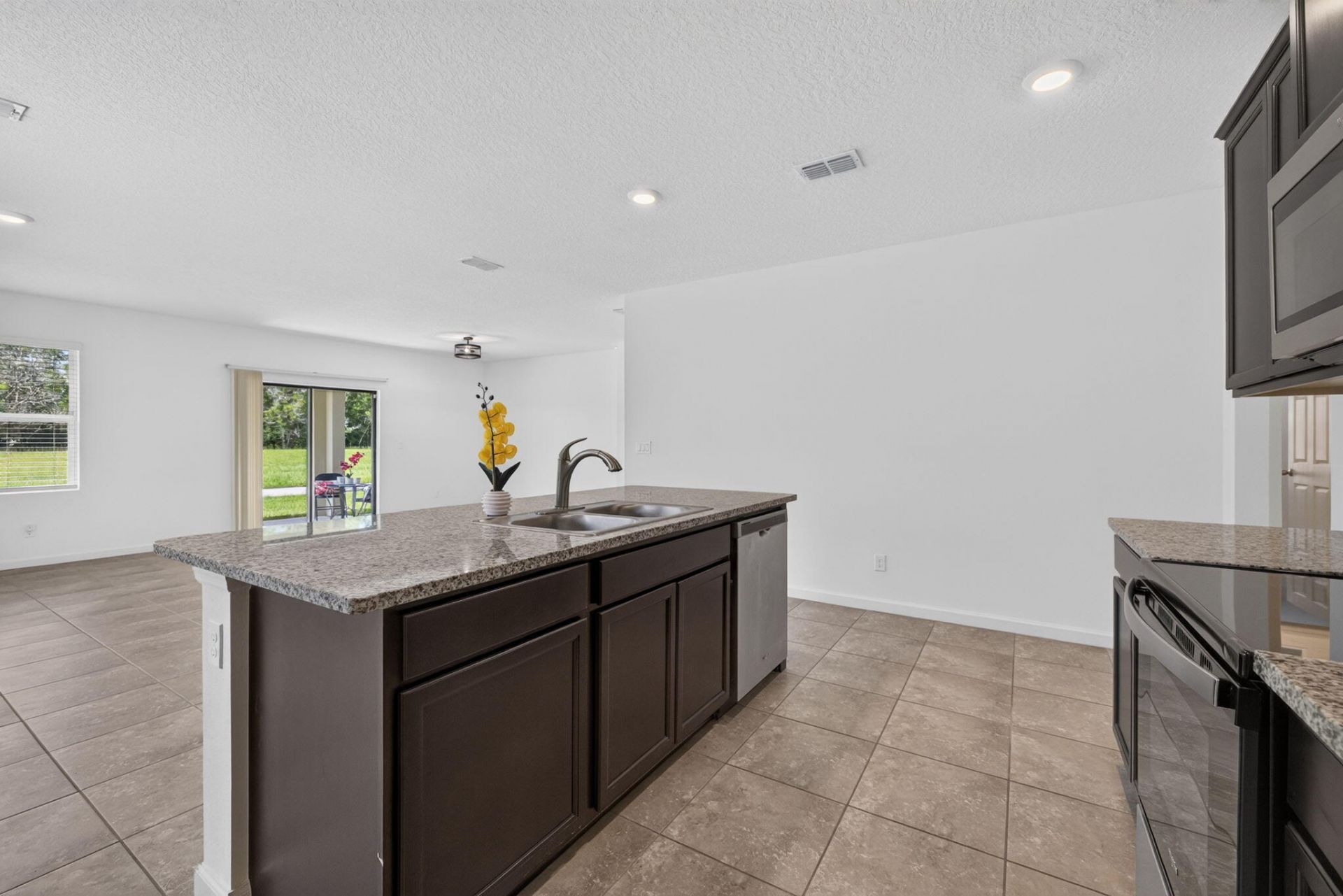 6289 NW Regent Street, Port Saint Lucie, FL 34983 Photo