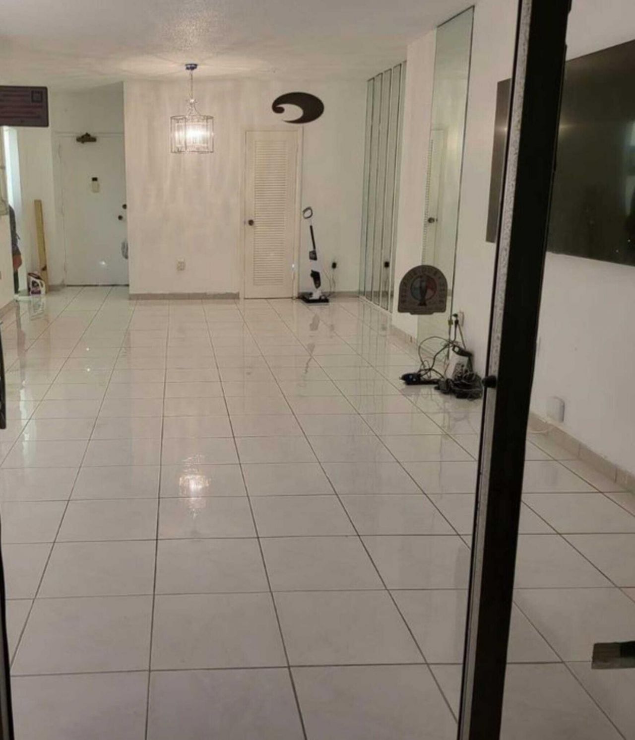 1965 S Ocean Drive, Unit 9Q, Hallandale Beach, FL 33009 Photo