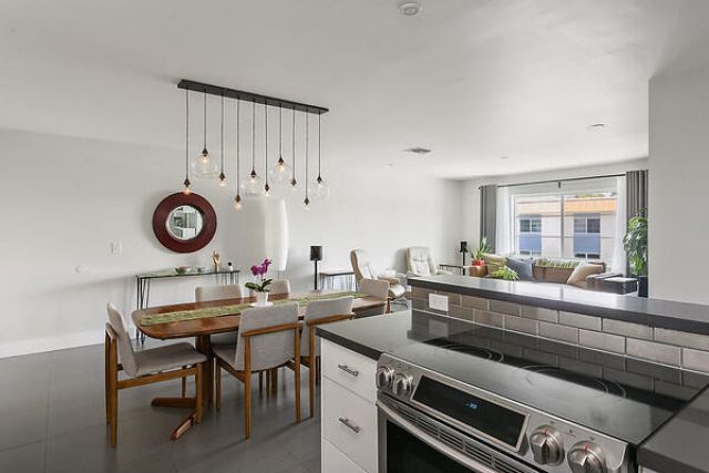 9 NE 19th Court, Unit C216, Wilton Manors, FL 33305 Photo