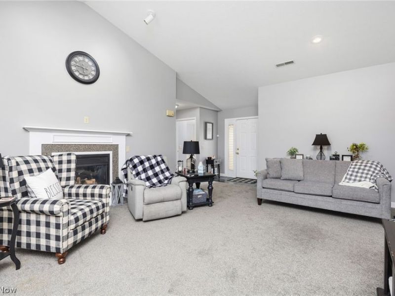 760 Renee Drive, Wadsworth, OH 44281 Photo 10