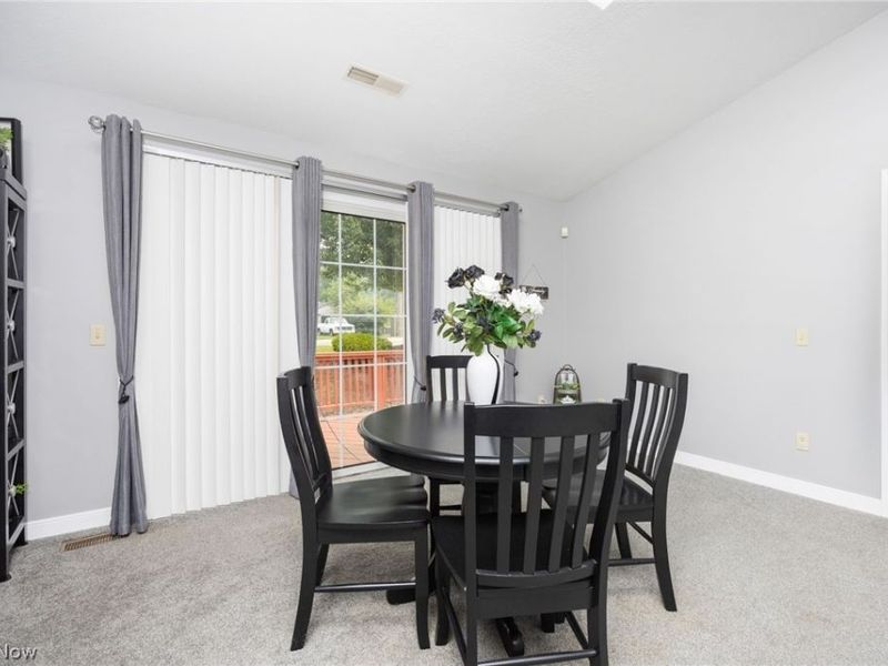 760 Renee Drive, Wadsworth, OH 44281 Photo 11