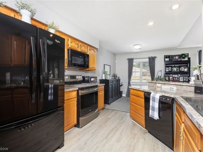 760 Renee Drive, Wadsworth, OH 44281 Photo 15