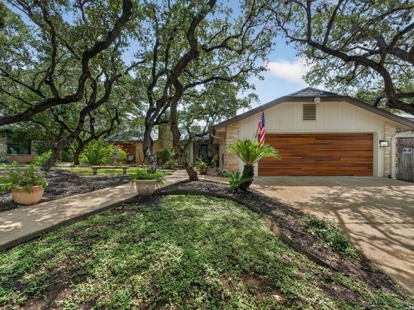 13046 N Hunters, San Antonio, TX 78230