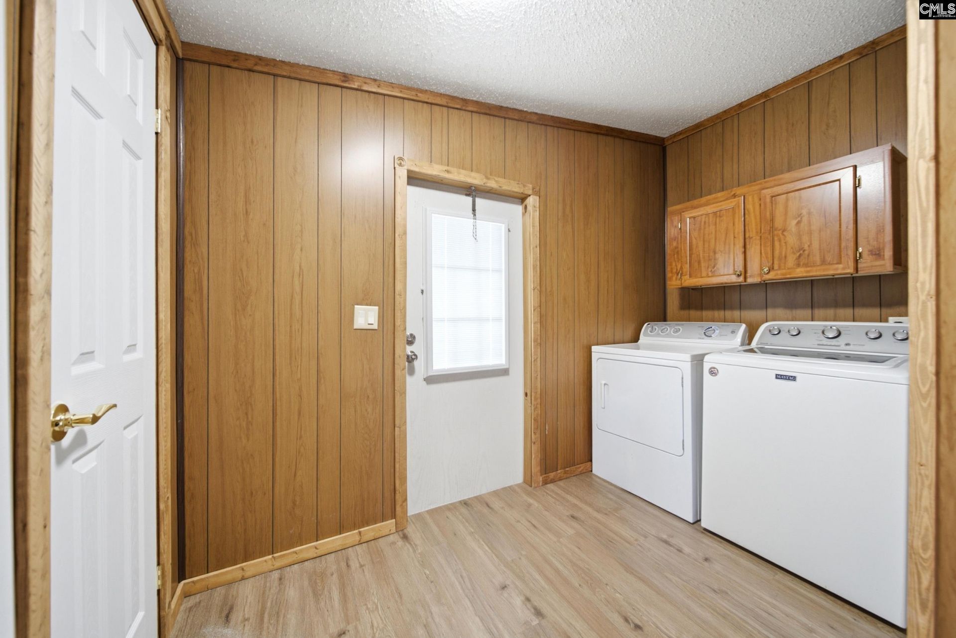 5860 Wessex Drive Photo 22