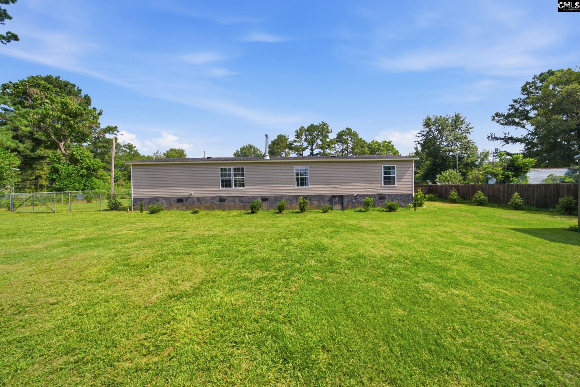 5860 Wessex Drive Photo 23