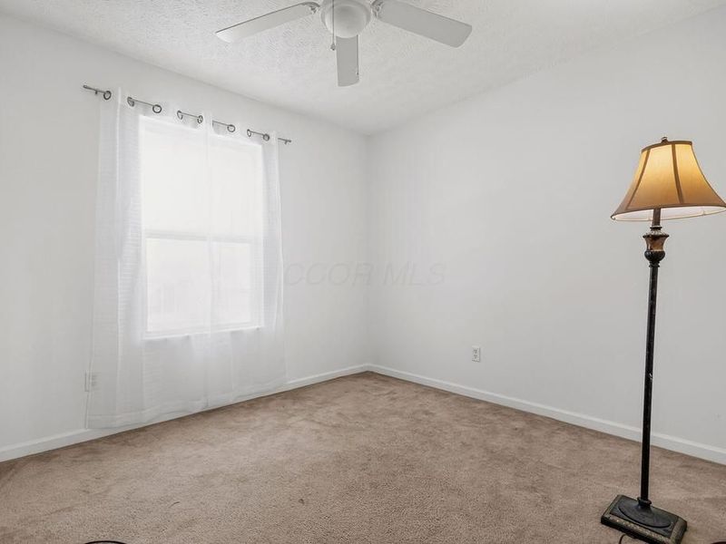 1049 Legacy Lane, Pataskala, OH 43062 Photo 17