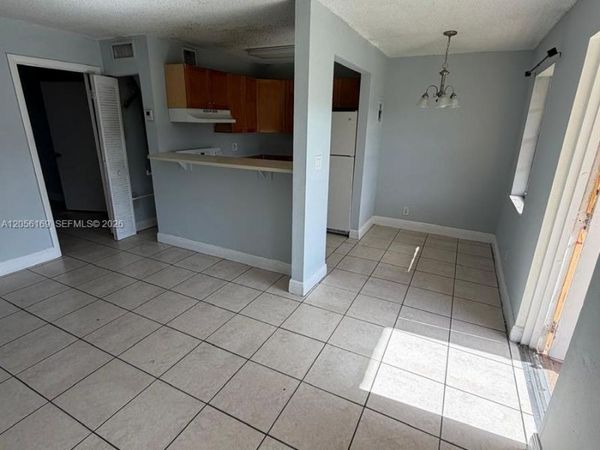 95 NE 41st St , Unit N202, Oakland Park, FL 33334