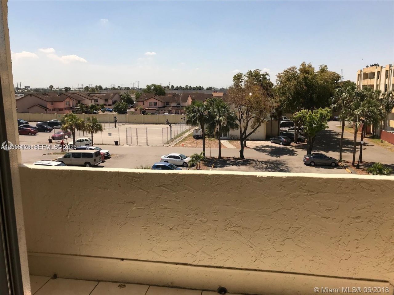 10000 NW 80th Ct, Unit 2456, Hialeah Gardens, FL 33016 Photo