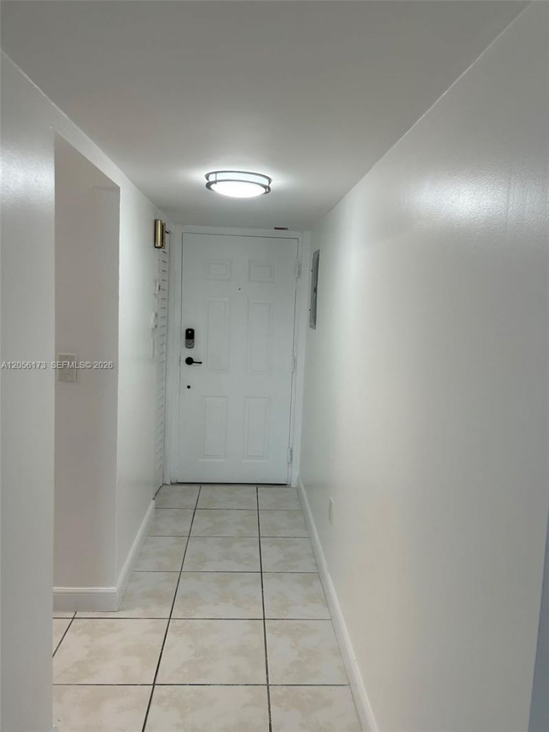 10000 NW 80th Ct, Unit 2456, Hialeah Gardens, FL 33016 Photo