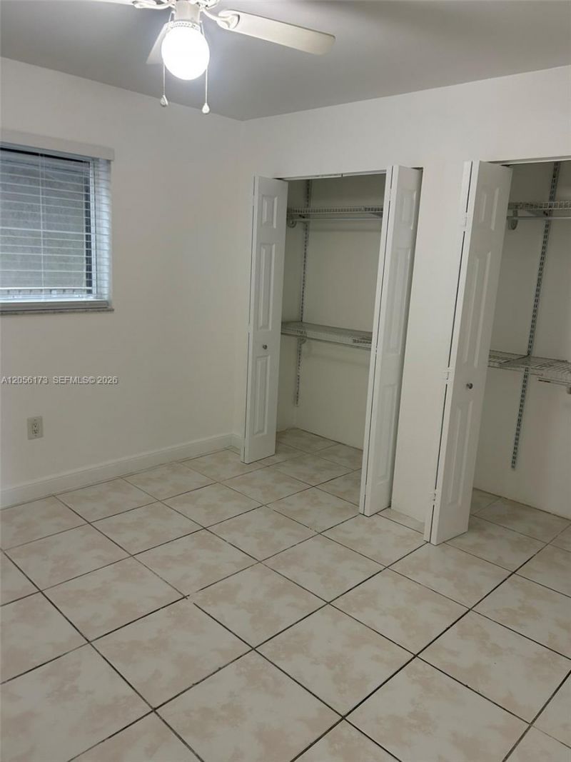 10000 NW 80th Ct, Unit 2456, Hialeah Gardens, FL 33016 Photo