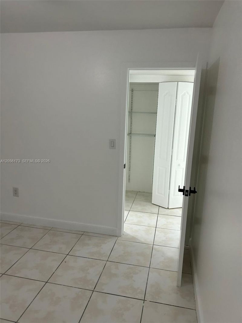 10000 NW 80th Ct, Unit 2456, Hialeah Gardens, FL 33016 Photo