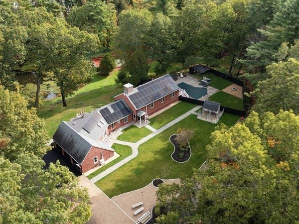 105 Georgetown Rd, Boxford, MA 01921