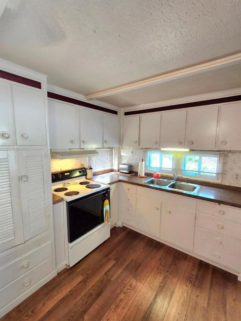 1715 Illinois Avenue , Bradenton, FL 34207 Photo
