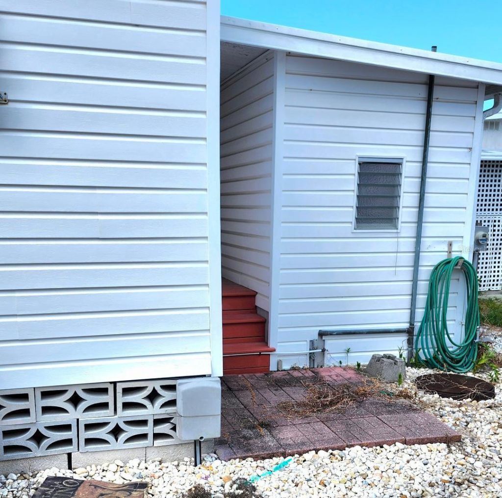 1715 Illinois Avenue , Bradenton, FL 34207 Photo
