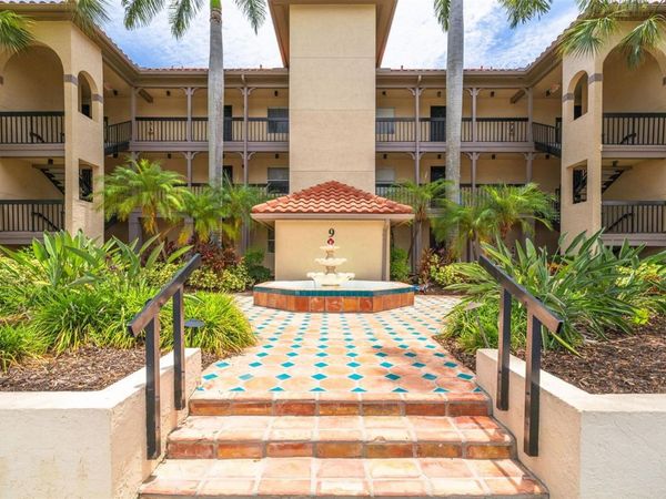 2400 FEATHER SOUND DRIVE , Unit 914, CLEARWATER, FL 33762