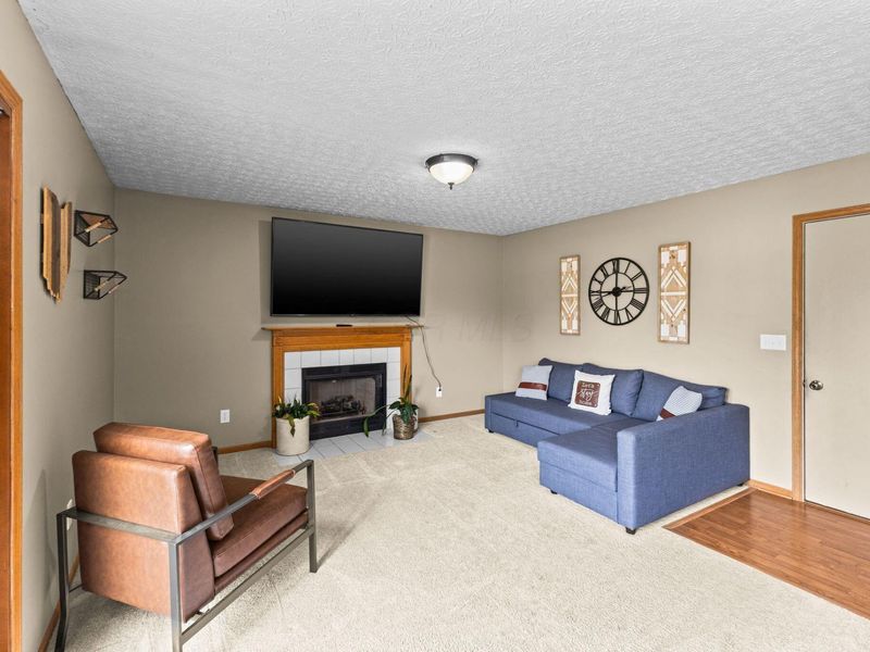 1098 Wesley Drive, London, OH 43140 Photo 9