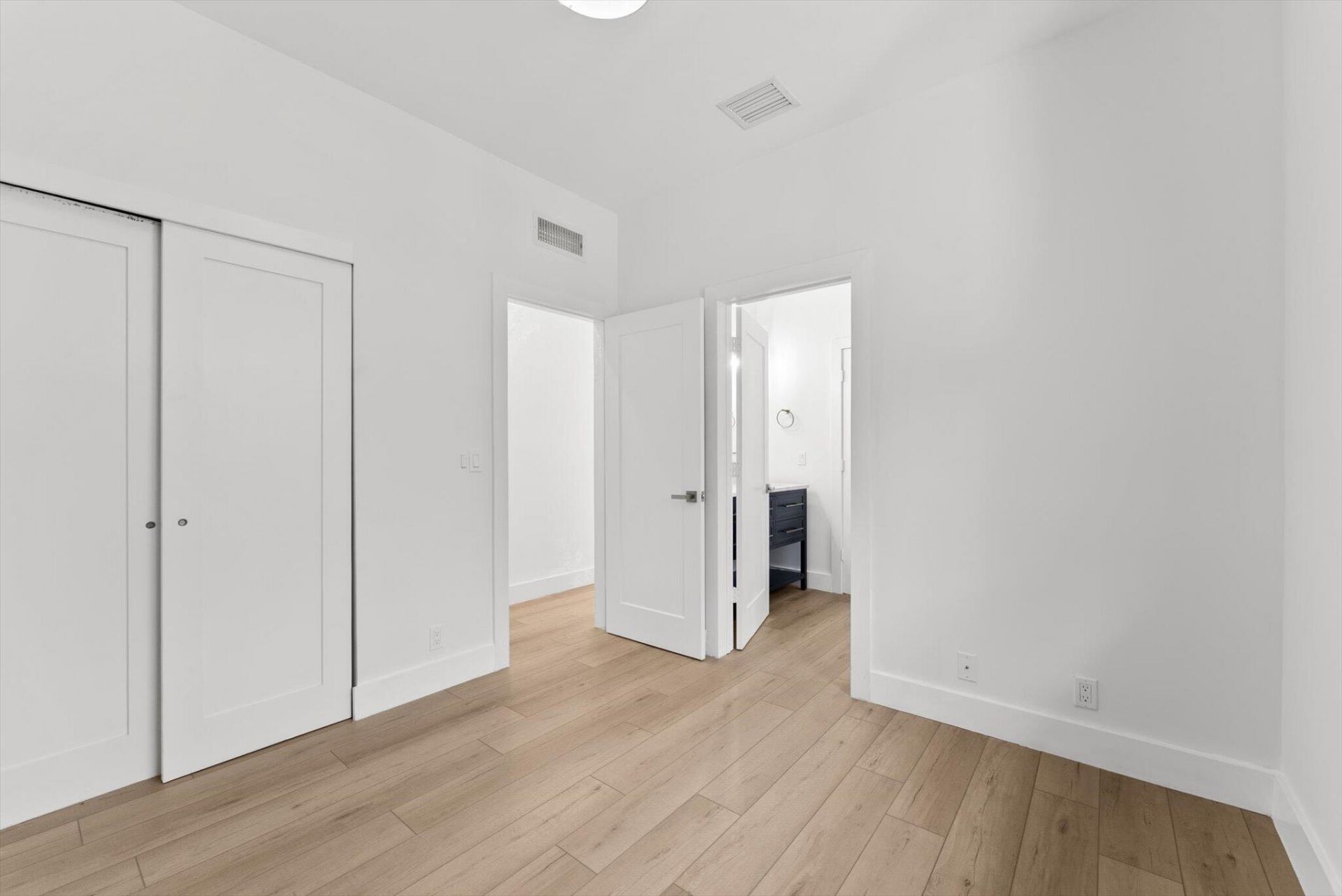 509 38th Street, West Palm Beach, FL 33407 Photo