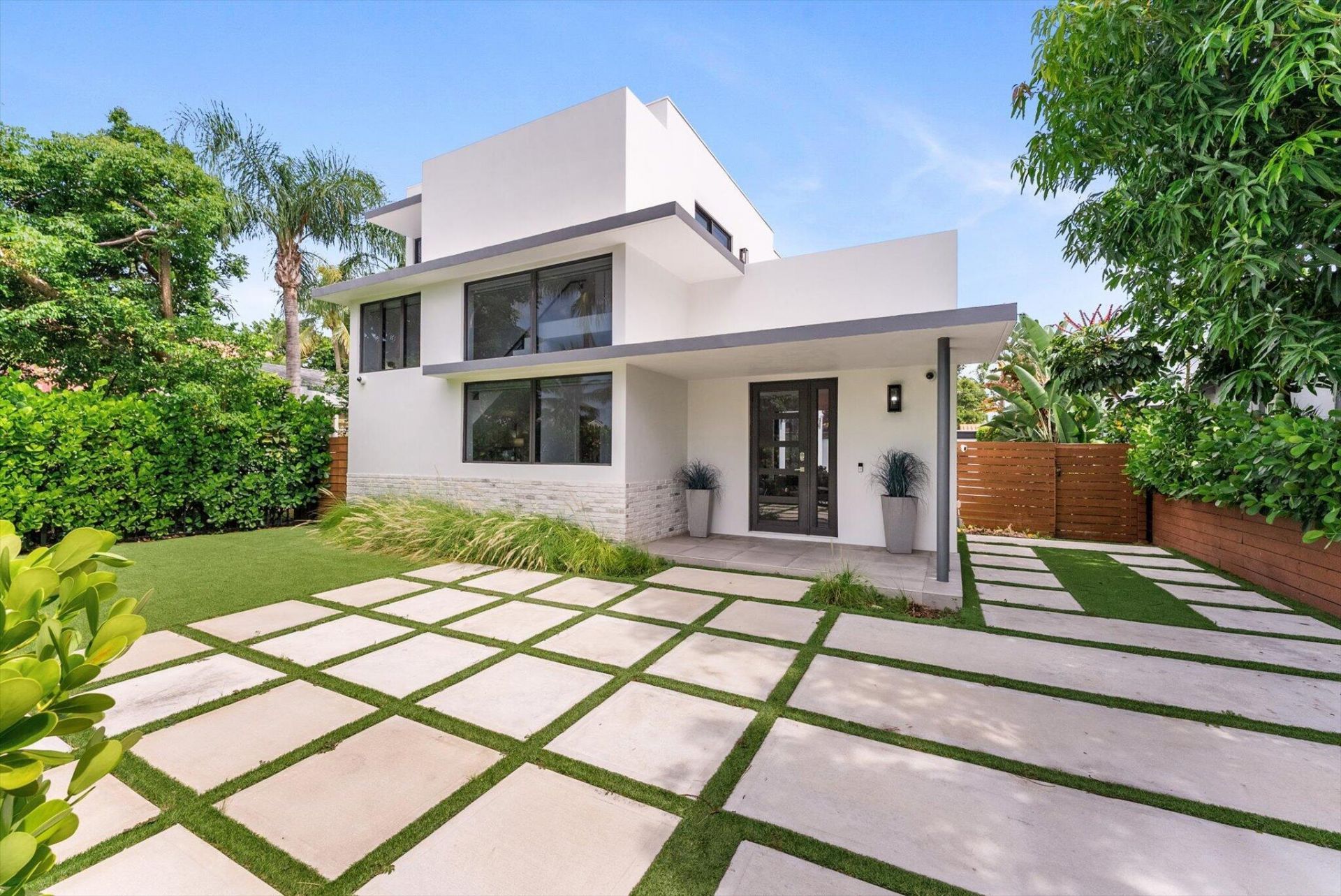 509 38th Street, West Palm Beach, FL 33407 Photo