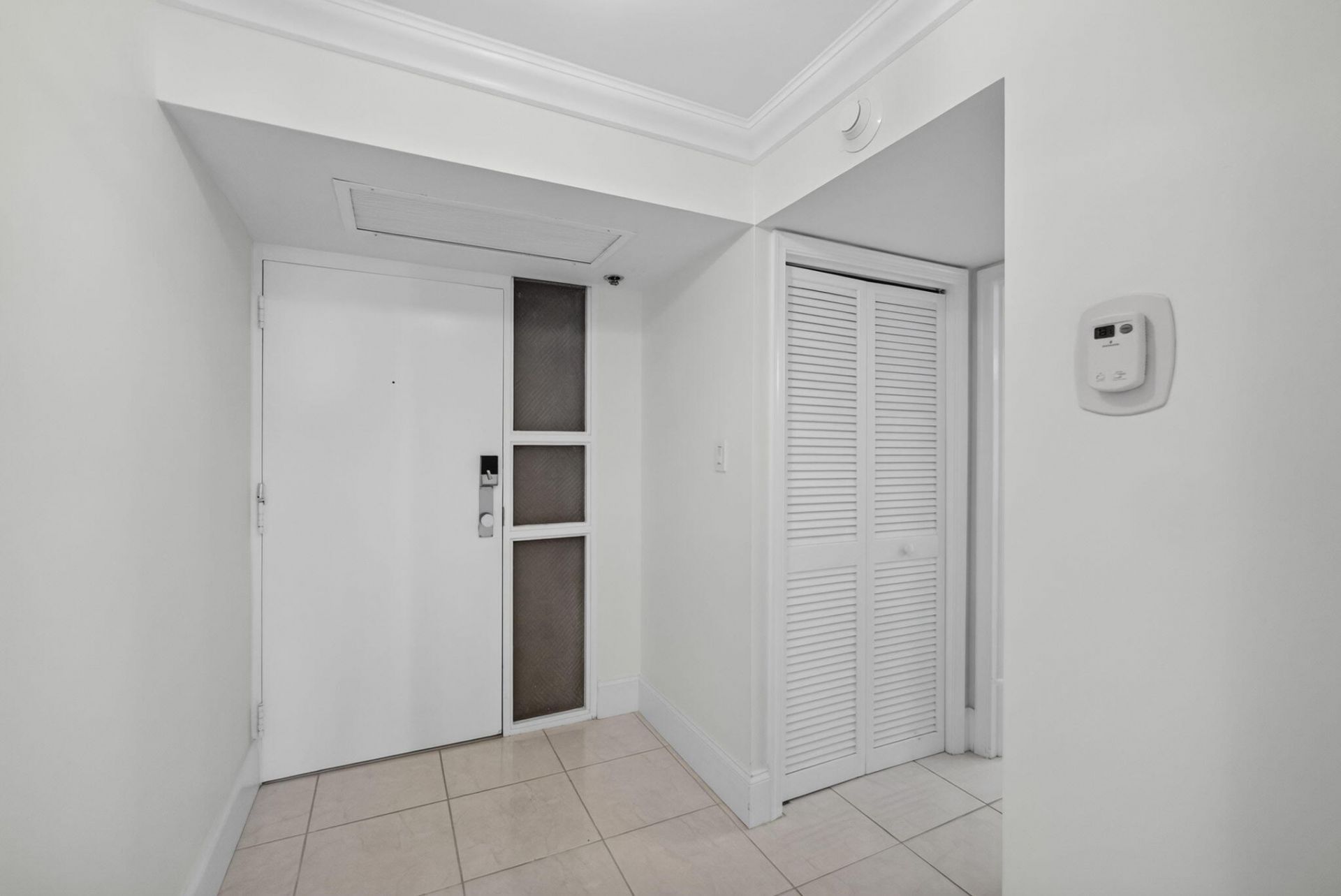 5380 N Ocean Drive, Unit 19F, Singer Island, FL 33404 Photo
