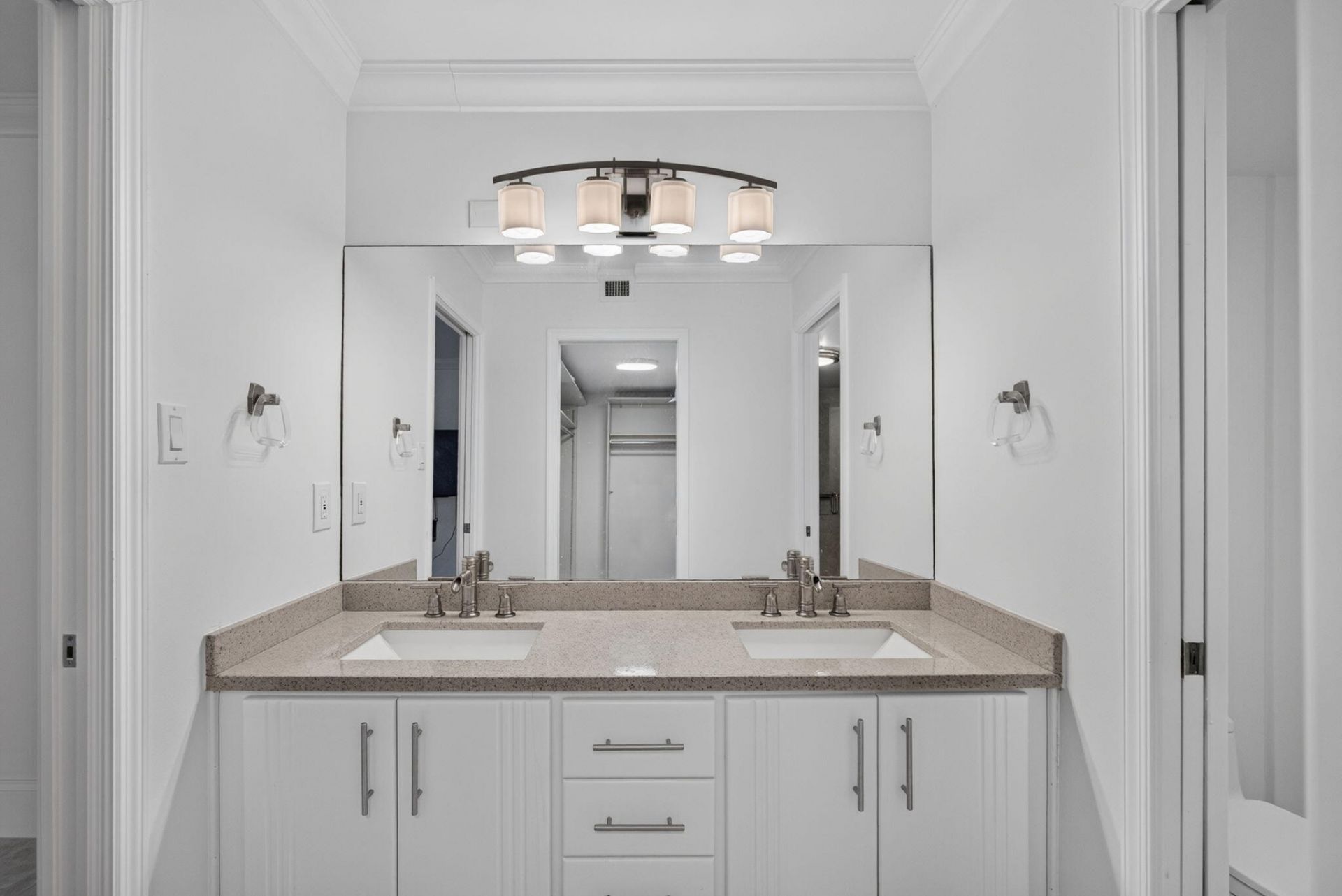 5380 N Ocean Drive, Unit 19F, Singer Island, FL 33404 Photo