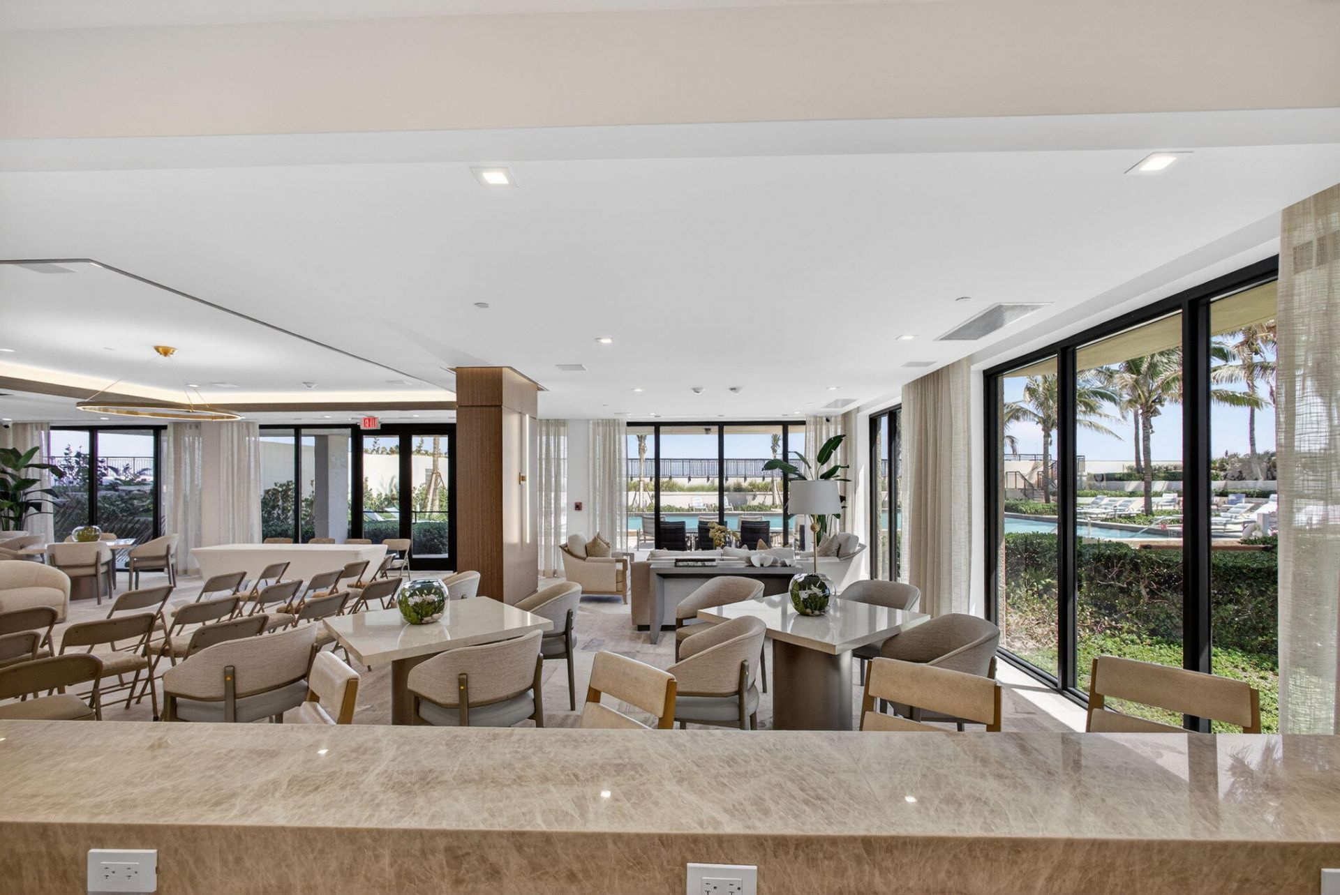 5380 N Ocean Drive, Unit 19F, Singer Island, FL 33404 Photo