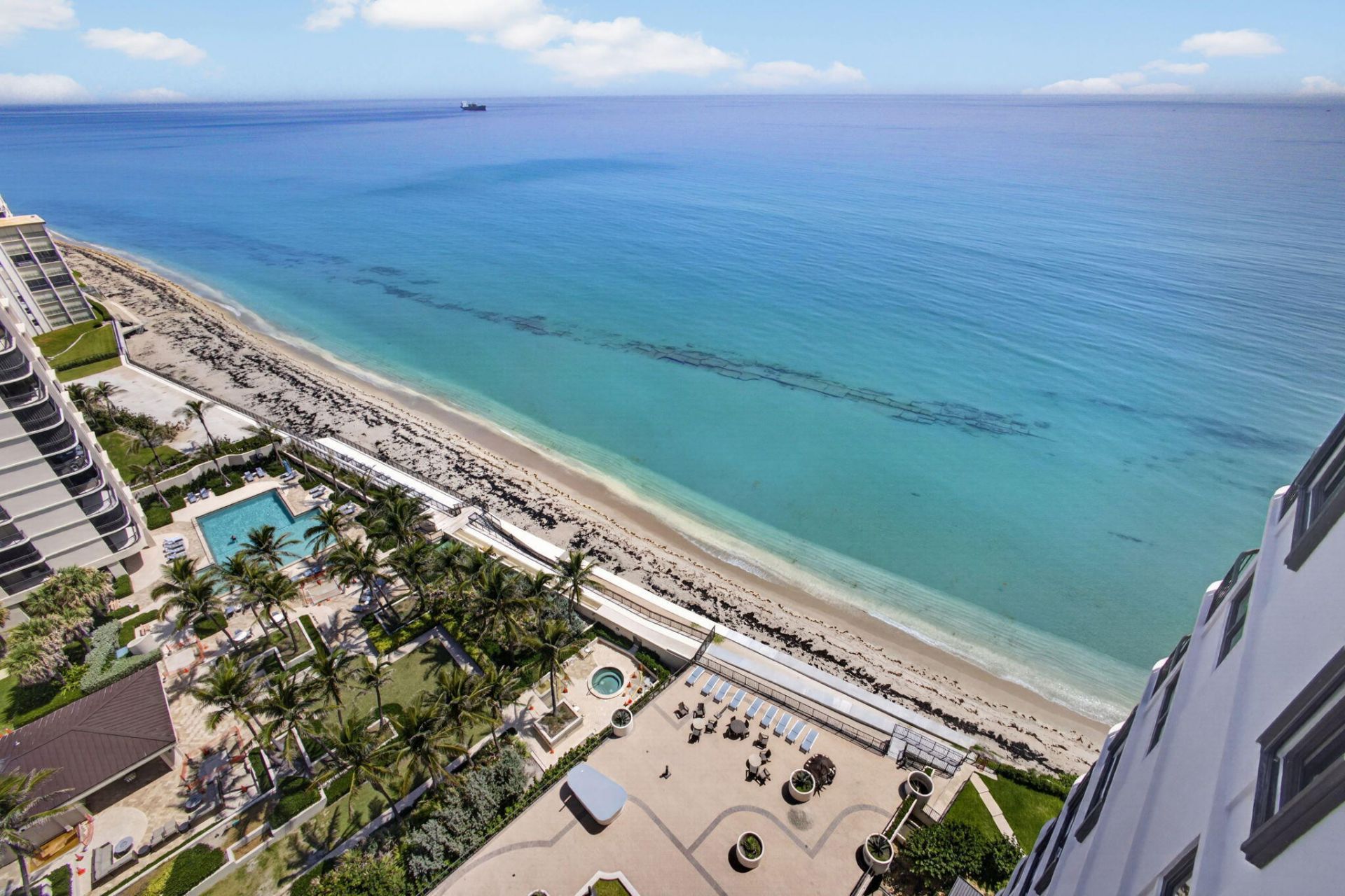 5380 N Ocean Drive, Unit 19F, Singer Island, FL 33404 Photo