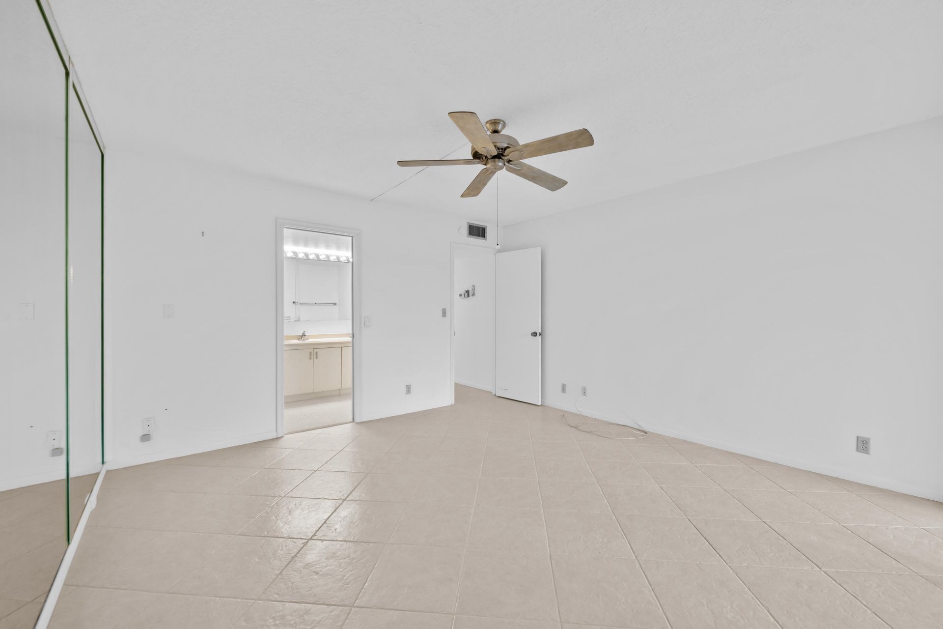 2202 Lucaya Bend, Unit D4, Coconut Creek, FL 33066 Photo