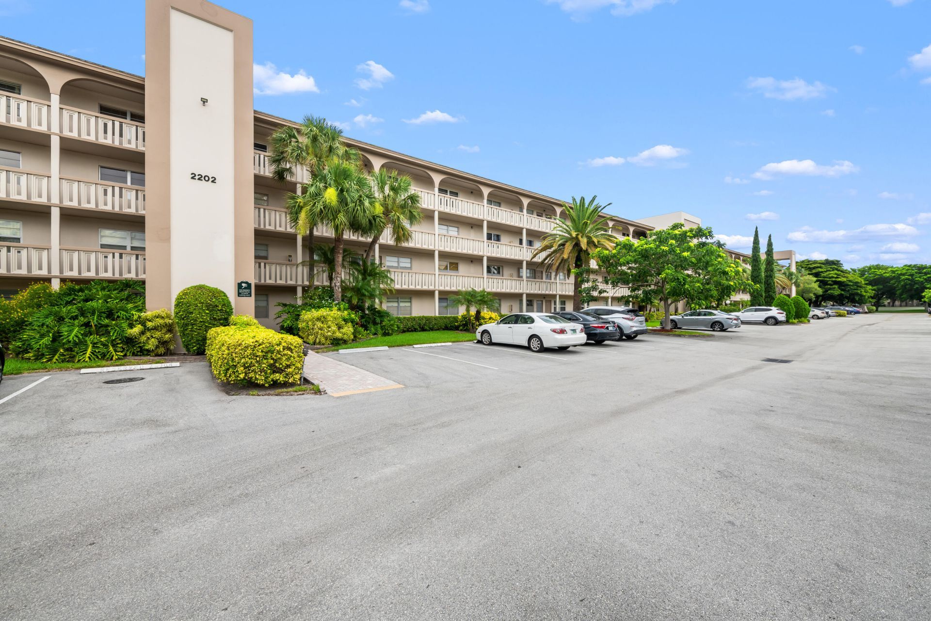 2202 Lucaya Bend, Unit D4, Coconut Creek, FL 33066 Photo