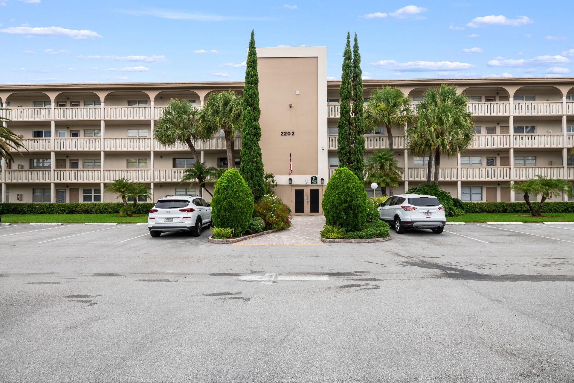 2202 Lucaya Bend, Unit D4, Coconut Creek, FL 33066 Photo
