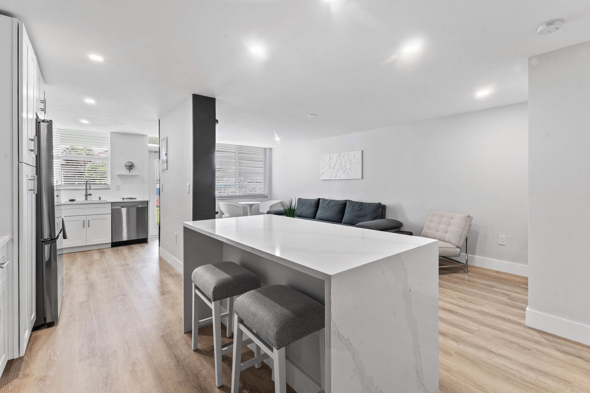 108 Paradise Harbour Boulevard, Unit 107, North Palm Beach, FL 33408 Photo