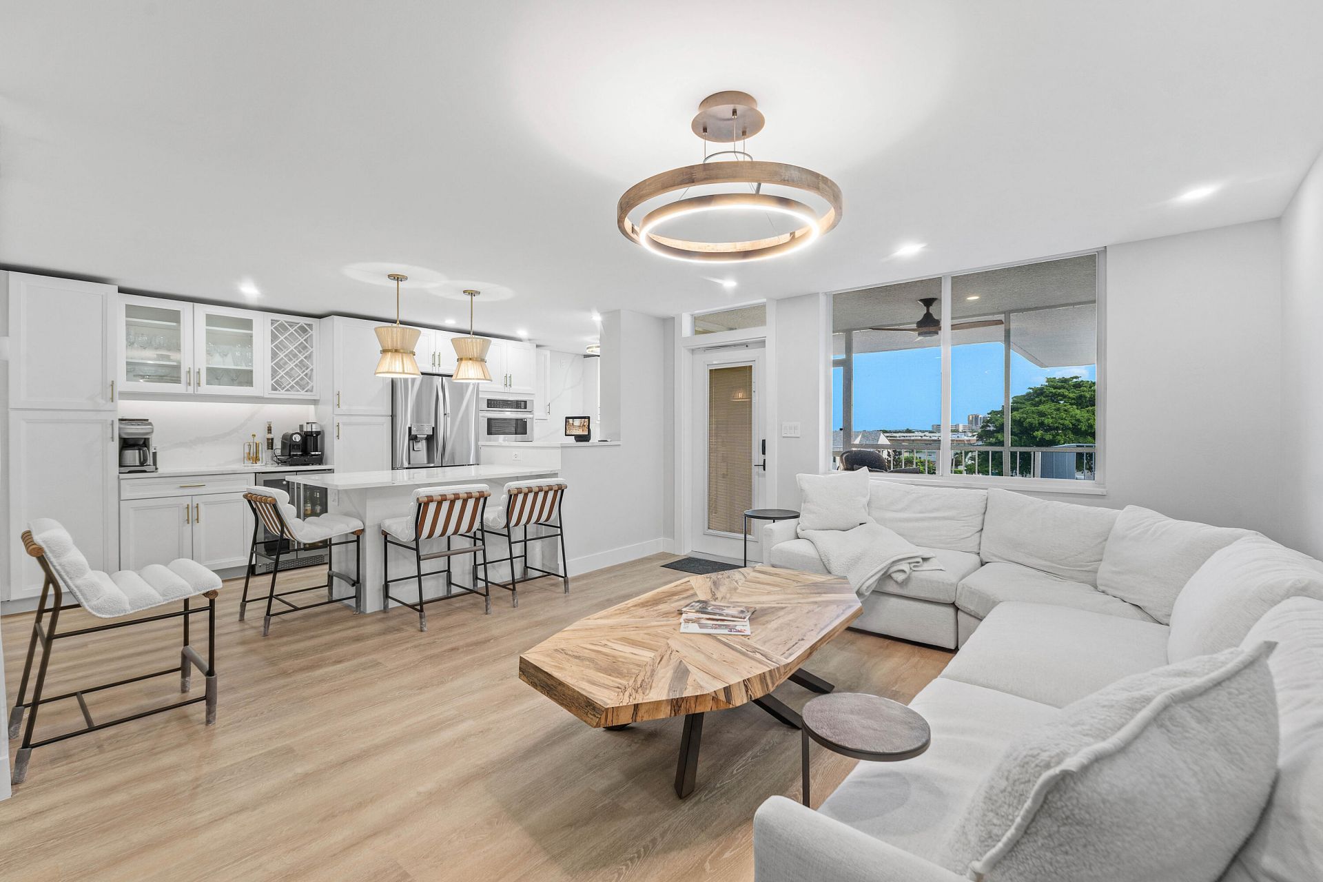 108 Paradise Harbour Boulevard, Unit 502, North Palm Beach, FL 33408 Photo