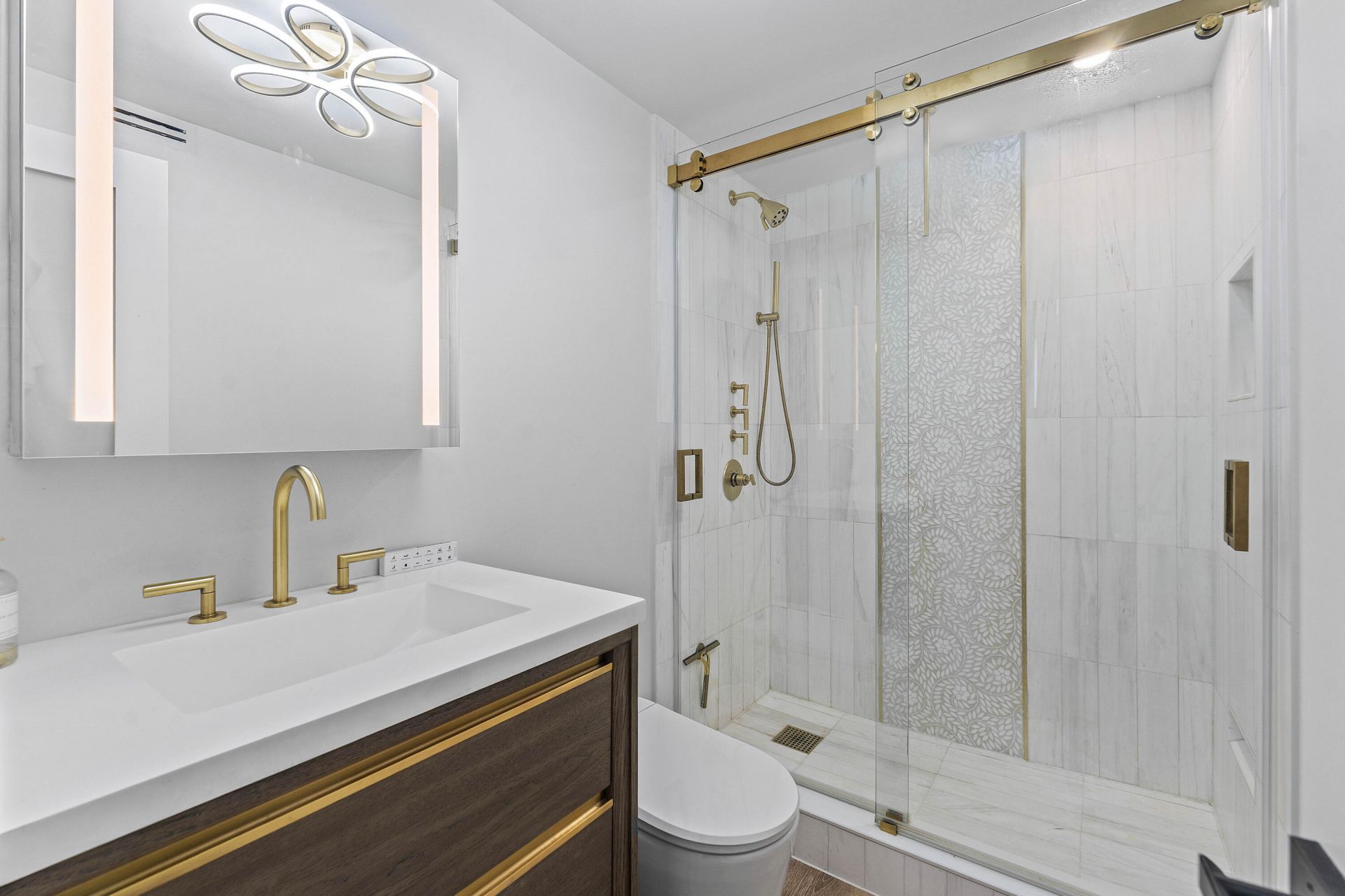 108 Paradise Harbour Boulevard, Unit 502, North Palm Beach, FL 33408 Photo