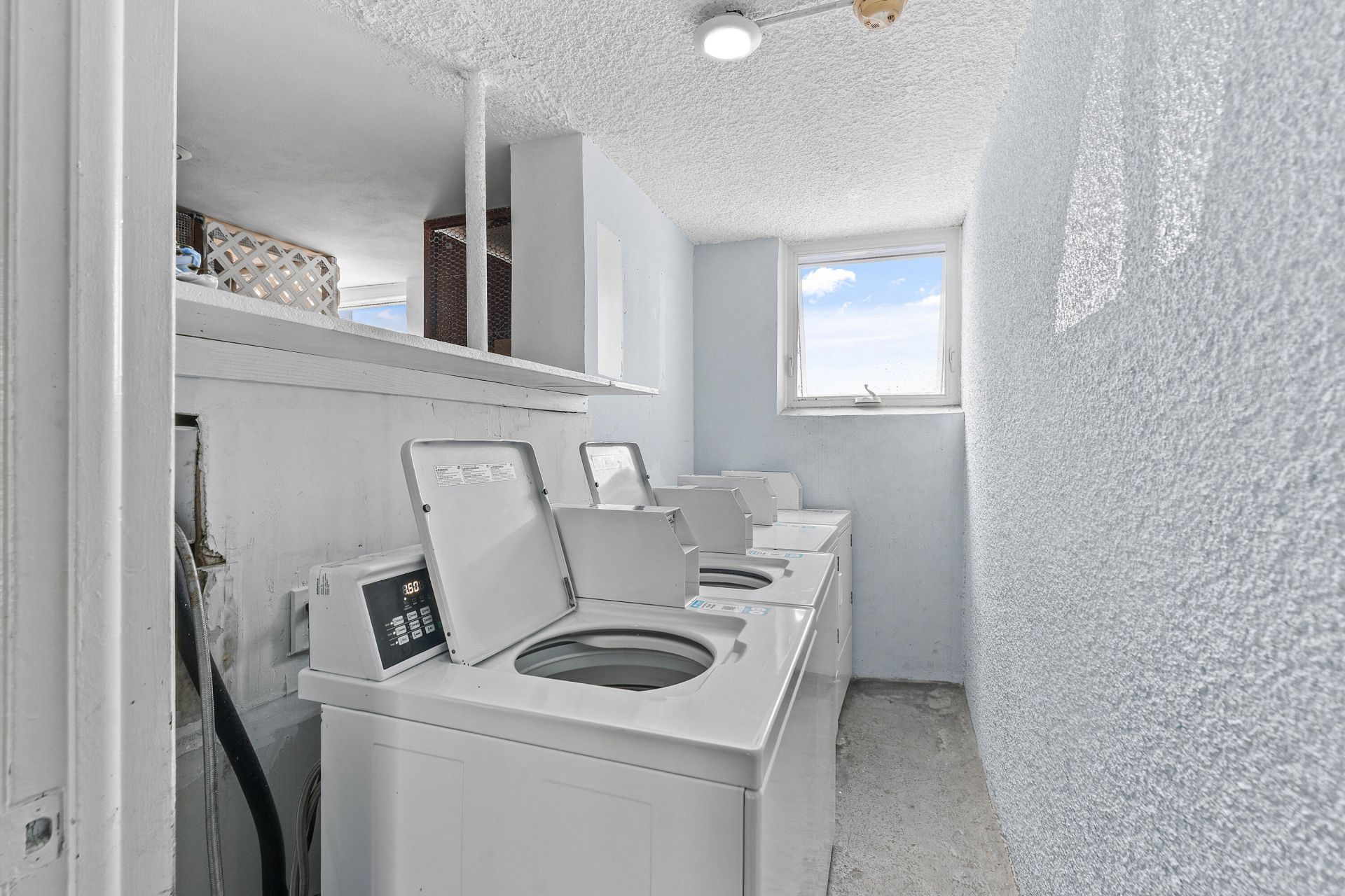 108 Paradise Harbour Boulevard, Unit 502, North Palm Beach, FL 33408 Photo