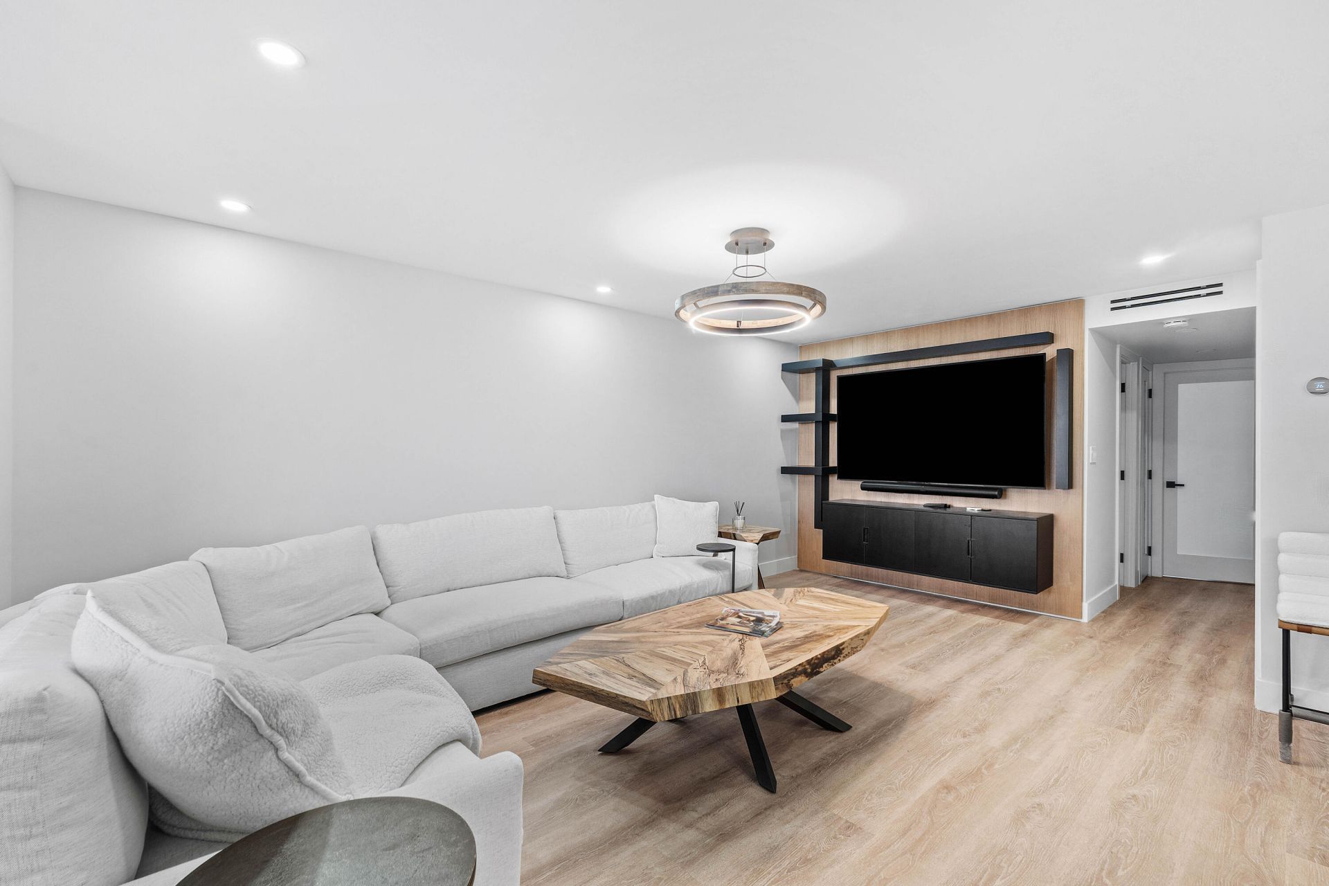 108 Paradise Harbour Boulevard, Unit 502, North Palm Beach, FL 33408 Photo