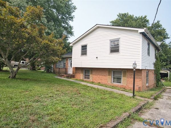 16105 Meridian Avenue, Chester, VA 23831