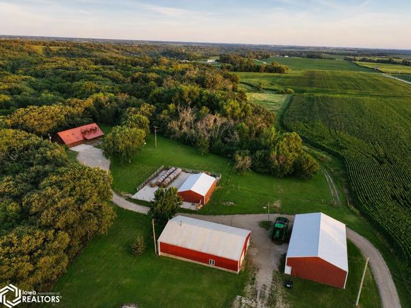 459 C Avenue, Churdan, IA 50050