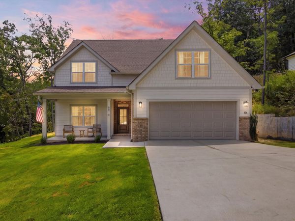 6514 Flagstone Drive, Ooltewah, TN 37363