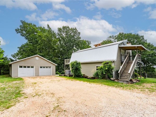 10381 Tara Lane, Rogers, AR 72756
