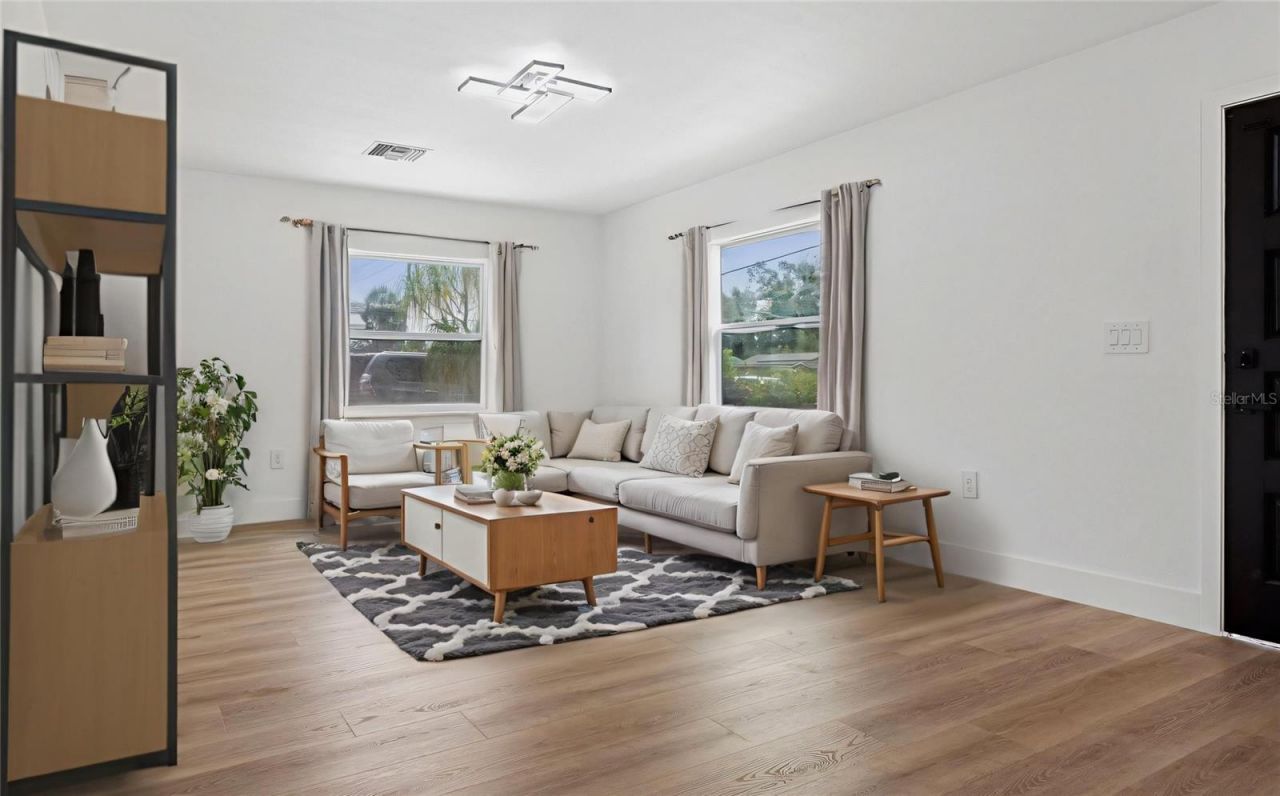 1421 26th Avenue S, Saint Petersburg, FL 33705 Photo